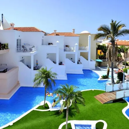 Lf With Well Connected, Beach, Pool أذيخي